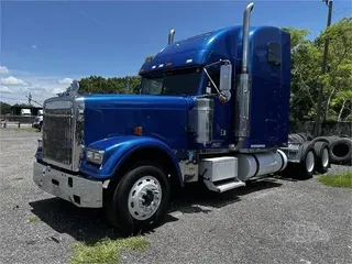 2007 FREIGHTLINER FLD132 CLASSIC XL