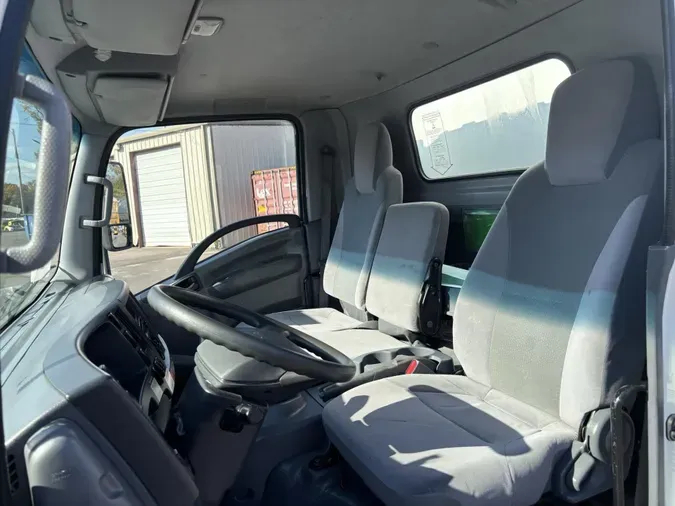 2019 Isuzu NPR-HDb0d5bb82e620e922c08997501ebf97d5