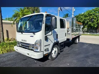 2024 Isuzu NPR-HD Gas