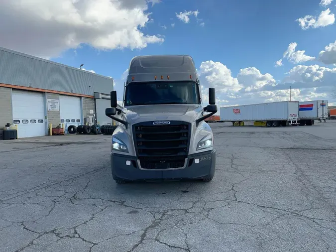 2023 Freightliner Cascadia