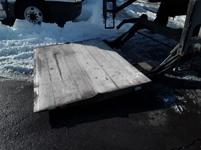 2020 FREIGHTLINER/MERCEDES M2 106