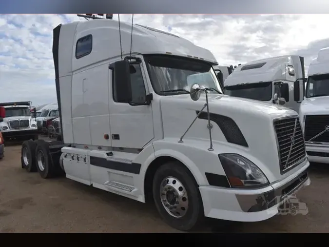 2006 VOLVO VNL64T670b0eaadc863127ec93402a6e4176a22b9