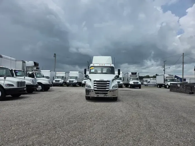 2019 FREIGHTLINER/MERCEDES NEW CASCADIA PX12664