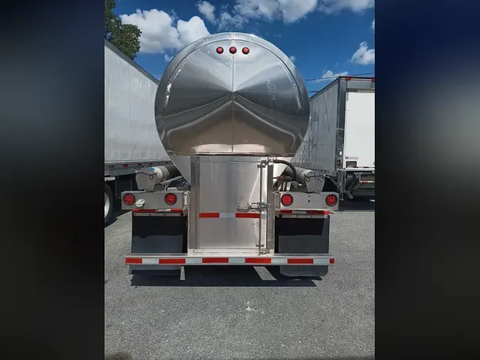 2016 BRENNER TANK, INC. 6500 SANITARY TANKb0ed774ea76a5169201c7a30f393e621