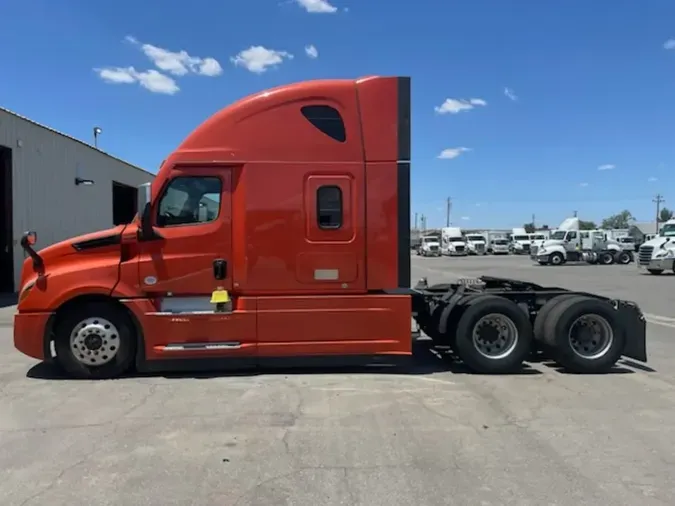 2022 FREIGHTLINER NEW CASCADIA PX12664