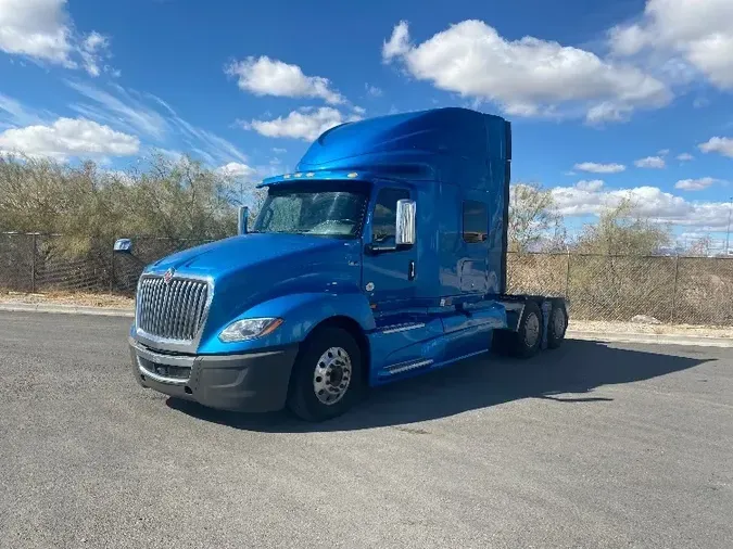 2019 International LT625