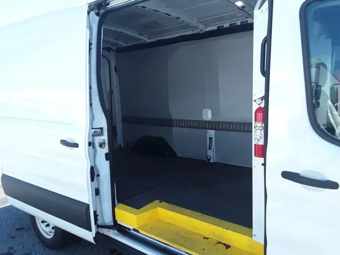 2021 FORD MOTOR COMPANY TRANSIT 250 MED ROOFb0f2f0ae2e8639207281f5d007c655e0