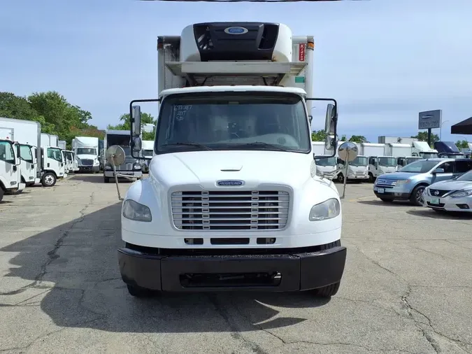 2017 FREIGHTLINER M2 106