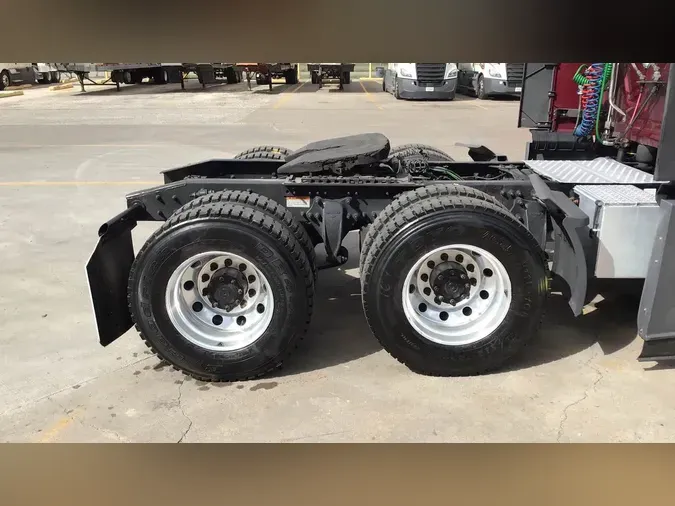 2022 Freightliner Cascadia 126b0f49df5c3850439591e1ec37df6cdb9