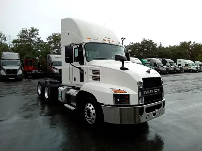 2020 Mack Anthemb0f57ca3953afe137daff42fdc306f8f