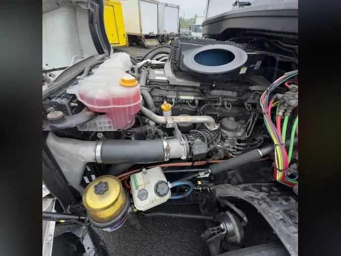 2019 FREIGHTLINER NEW CASCADIA PX12664
