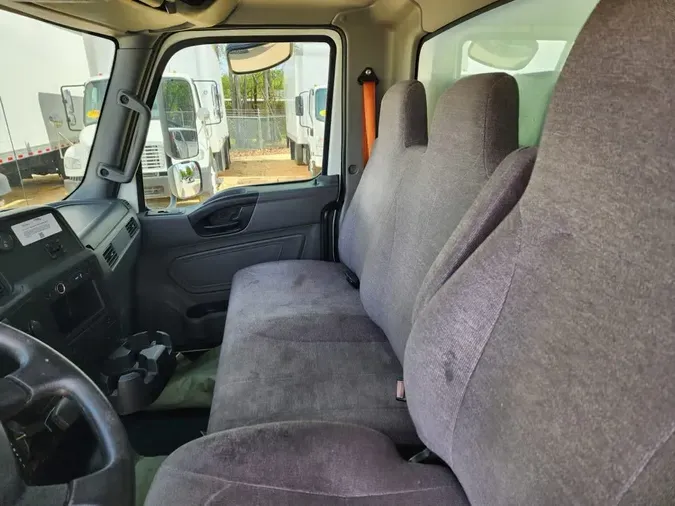 2020 NAVISTAR INTERNATIONAL MV607 (4X2)