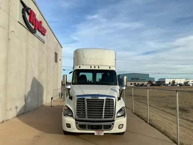 2019 FREIGHTLINER/MERCEDES CASCADIA 125b0ff69fe169ebf20927bbabe0fb1937a
