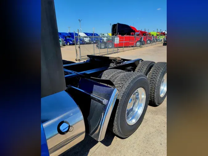 2020 Peterbilt 579b0ffecb7f11b2dabcd243622627aaf0c
