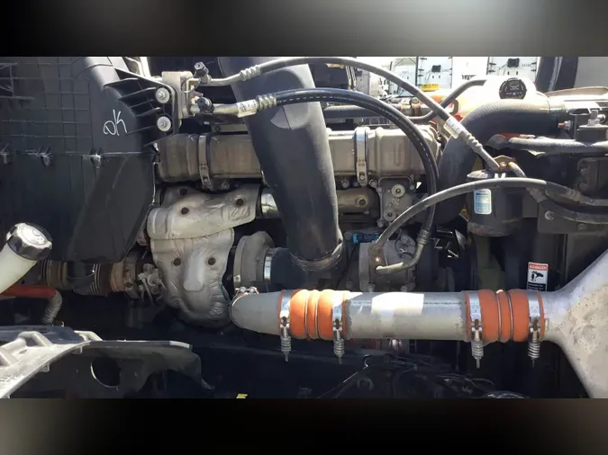 2021 Freightliner Cascadia 126