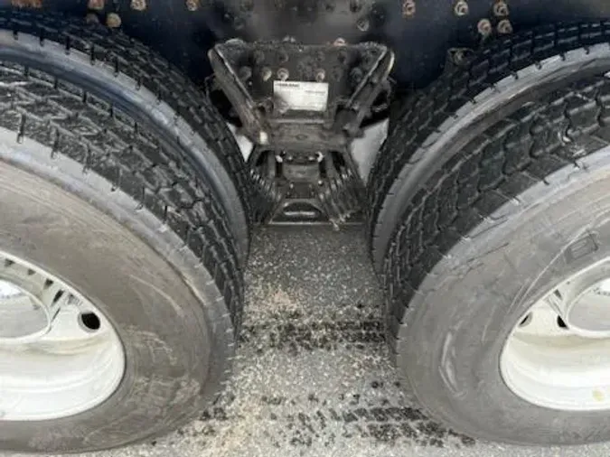 2019 International HX615