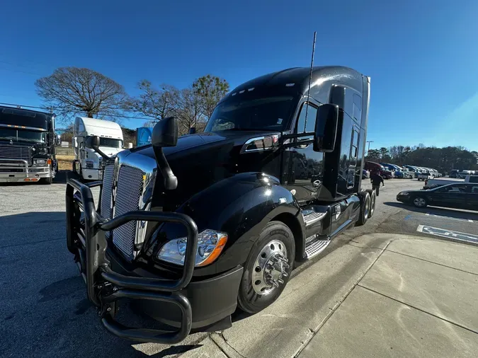 2022 Kenworth T680