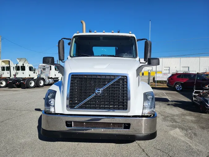 2016 VOLVO VNL64TRACTOR