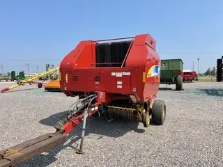 2009 New Holland BR7090