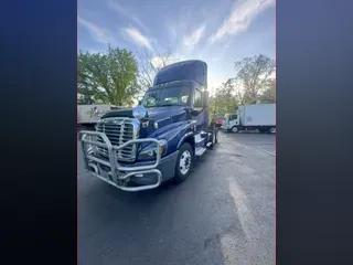 2020 FREIGHTLINER CASCADIA 125