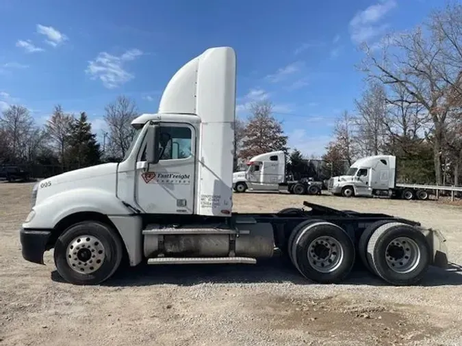 2009 FREIGHTLINER COLUMBIA 120b110c61175c4516bccdf1d1c27be0468