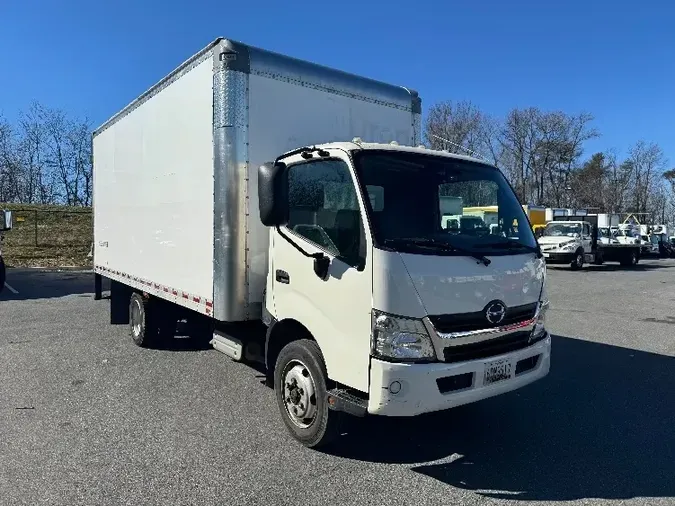 2017 Hino Truck 195b115cd019bf6e465fb16bdbecf6556ad