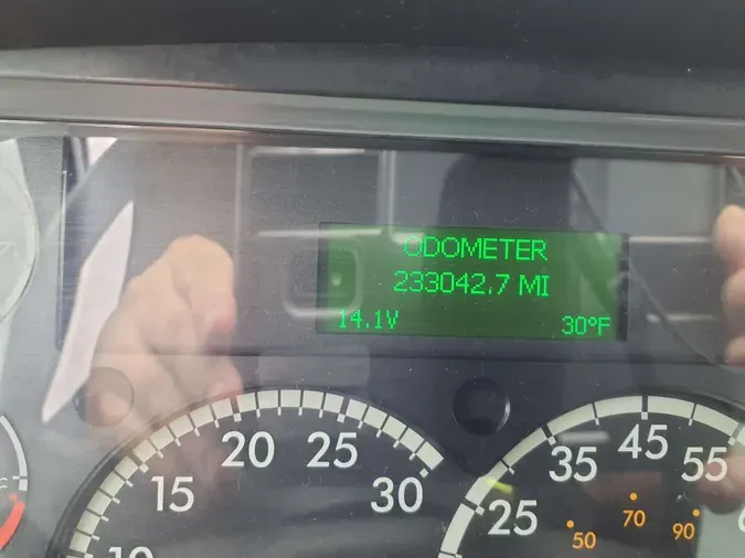 2019 FREIGHTLINER/MERCEDES M2 106