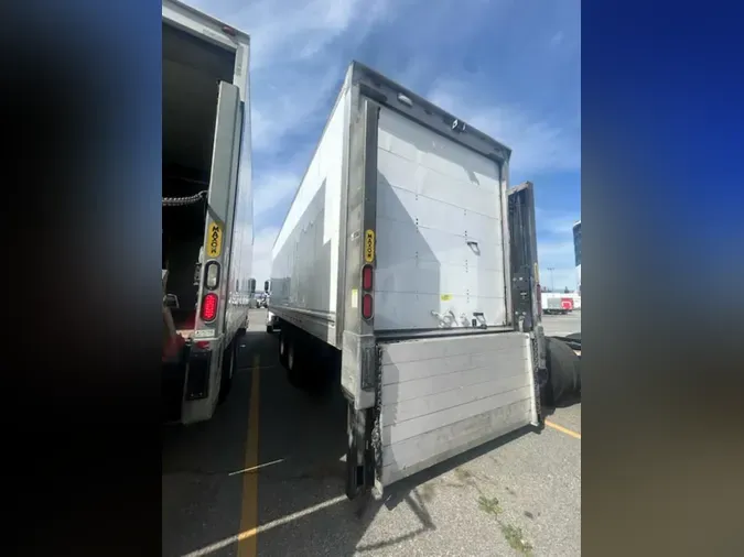 2017 FREIGHTLINER/MERCEDES M2 106