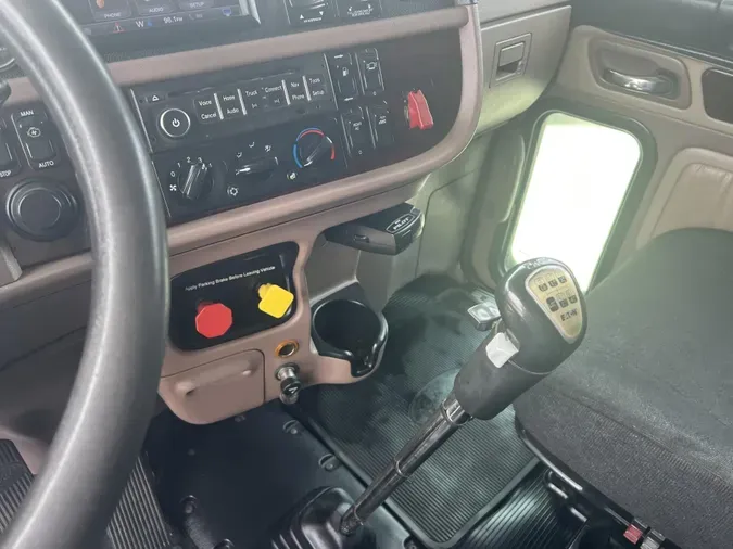 2016 Peterbilt 367