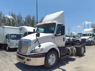 2019 NAVISTAR INTERNATIONAL RH613 DAYCAB S/A