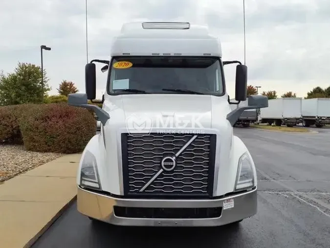 2020 VOLVO VNL64T760