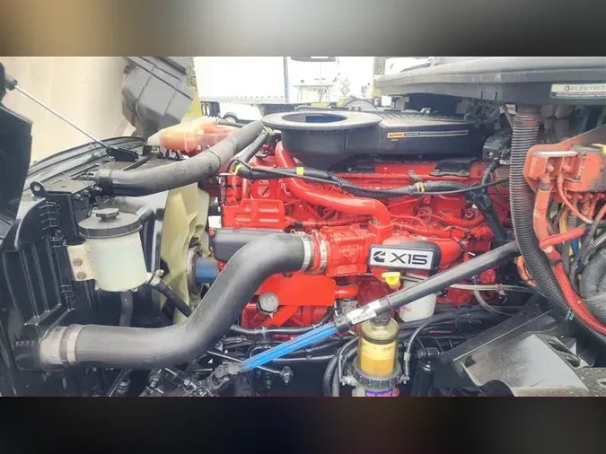 2022 INTERNATIONAL LT