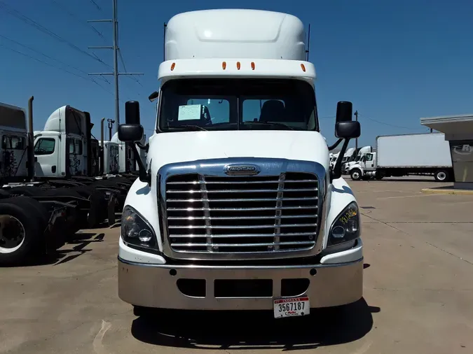 2020 FREIGHTLINER/MERCEDES CASCADIA 125