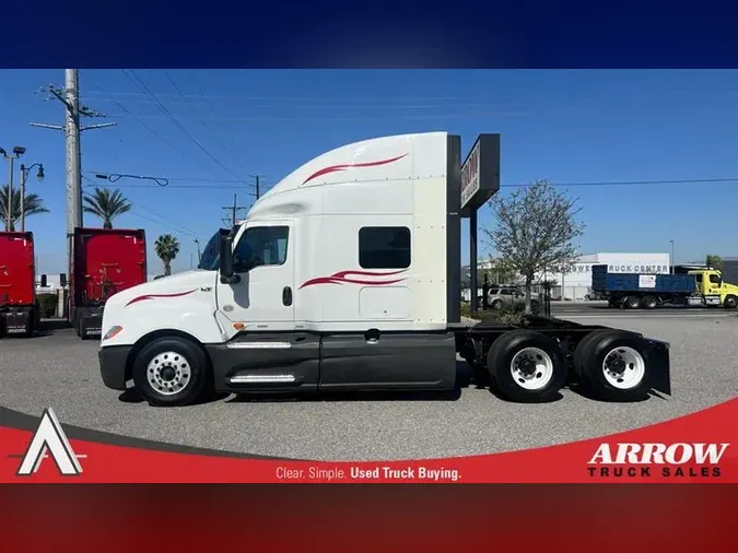 2022 INTERNATIONAL LT