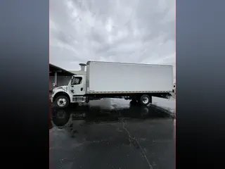 2021 FREIGHTLINER/MERCEDES M2 106