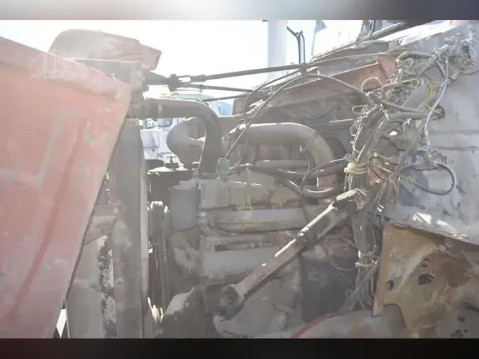 1975 MACK DM685S