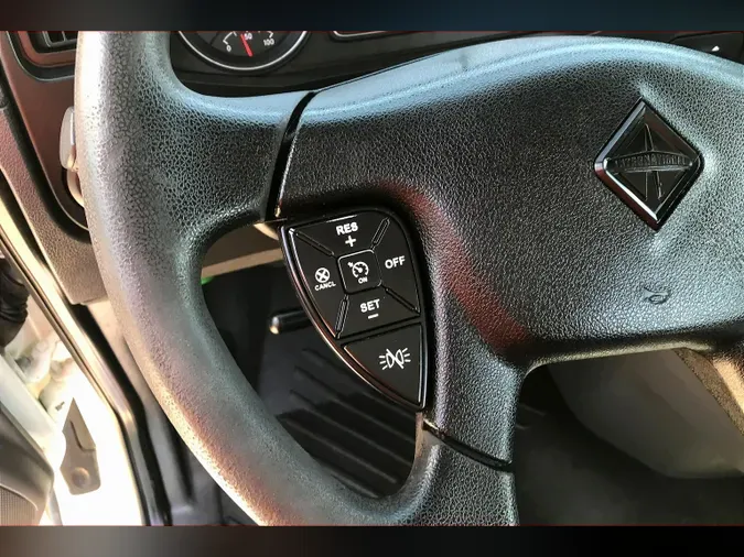 2021 INT LT625 6x4