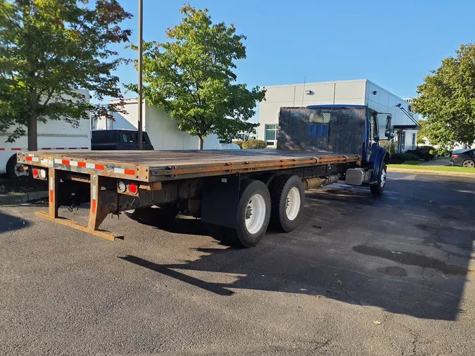 2015 FREIGHTLINER/MERCEDES M2 106