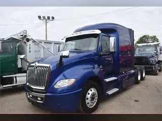 2019 INTERNATIONAL LT