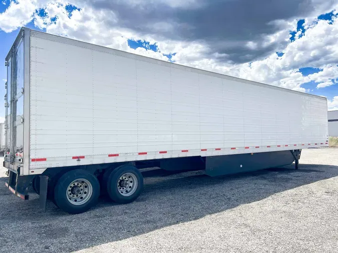 2018 UTILITY VS2RAb140234a3ad632e7bd575fd1f7c7af17