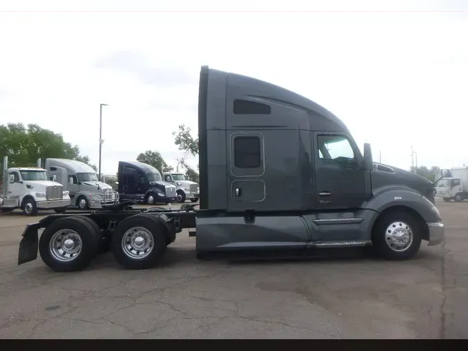 2022 Kenworth T680