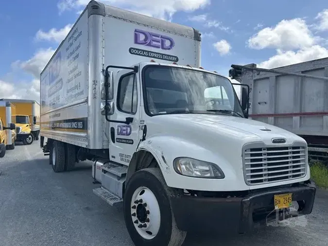 2012 FREIGHTLINER BUSINESS CLASS M2 106