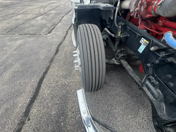 2022 Kenworth T680