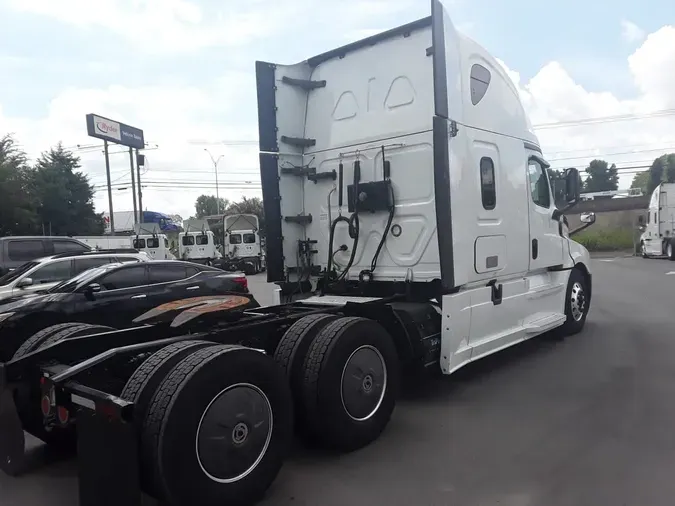 2019 FREIGHTLINER NEW CASCADIA PX12664