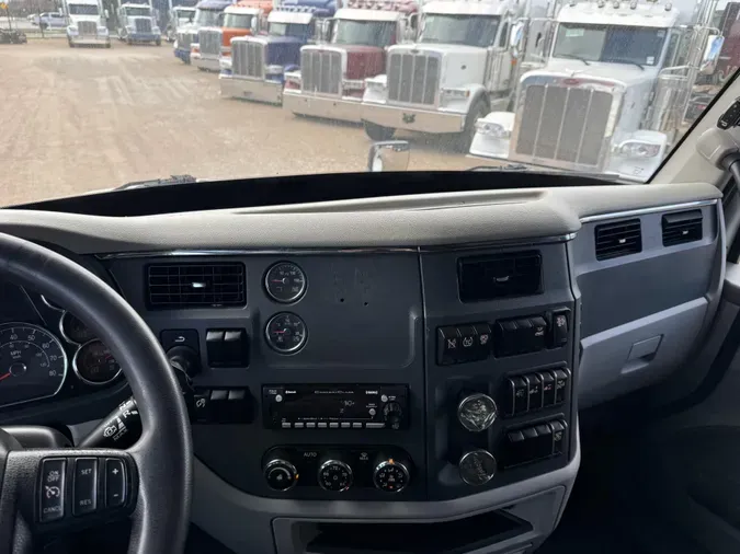 2021 Peterbilt 579b15423d1fb0b703a5558058e6b693763