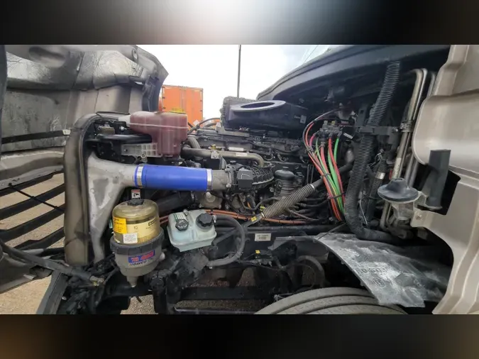 2021 Freightliner Cascadia 126