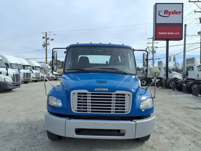 2019 FREIGHTLINER/MERCEDES M2 106
