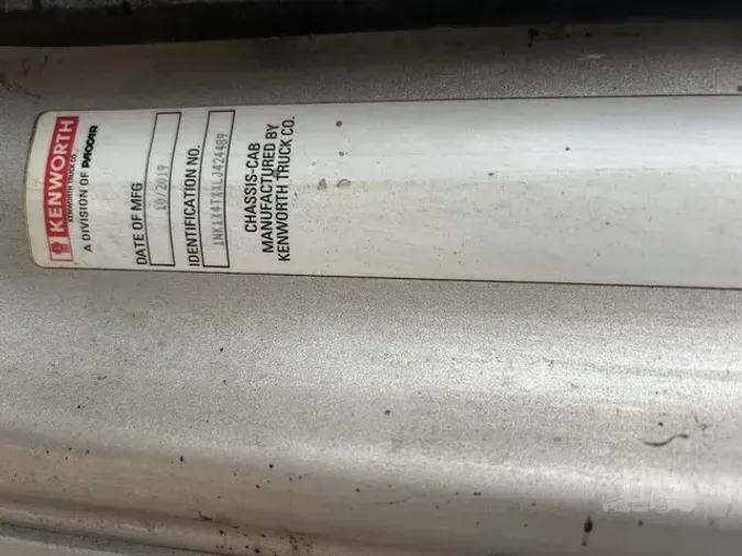 2020 KENWORTH W990