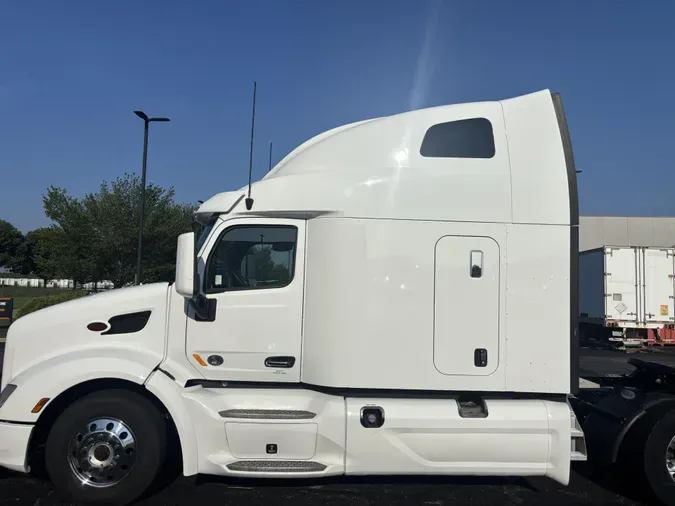 2022 Peterbilt 579