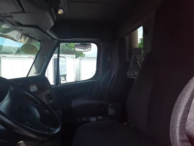 2018 FREIGHTLINER/MERCEDES CASCADIA 125